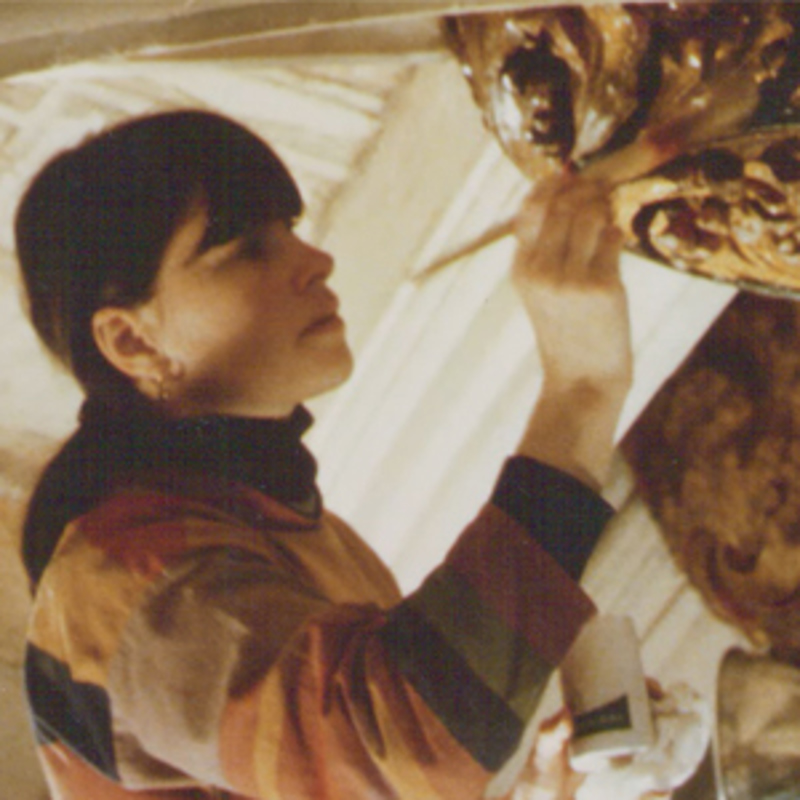 Who were the first women to conserve frames at the National Gallery?